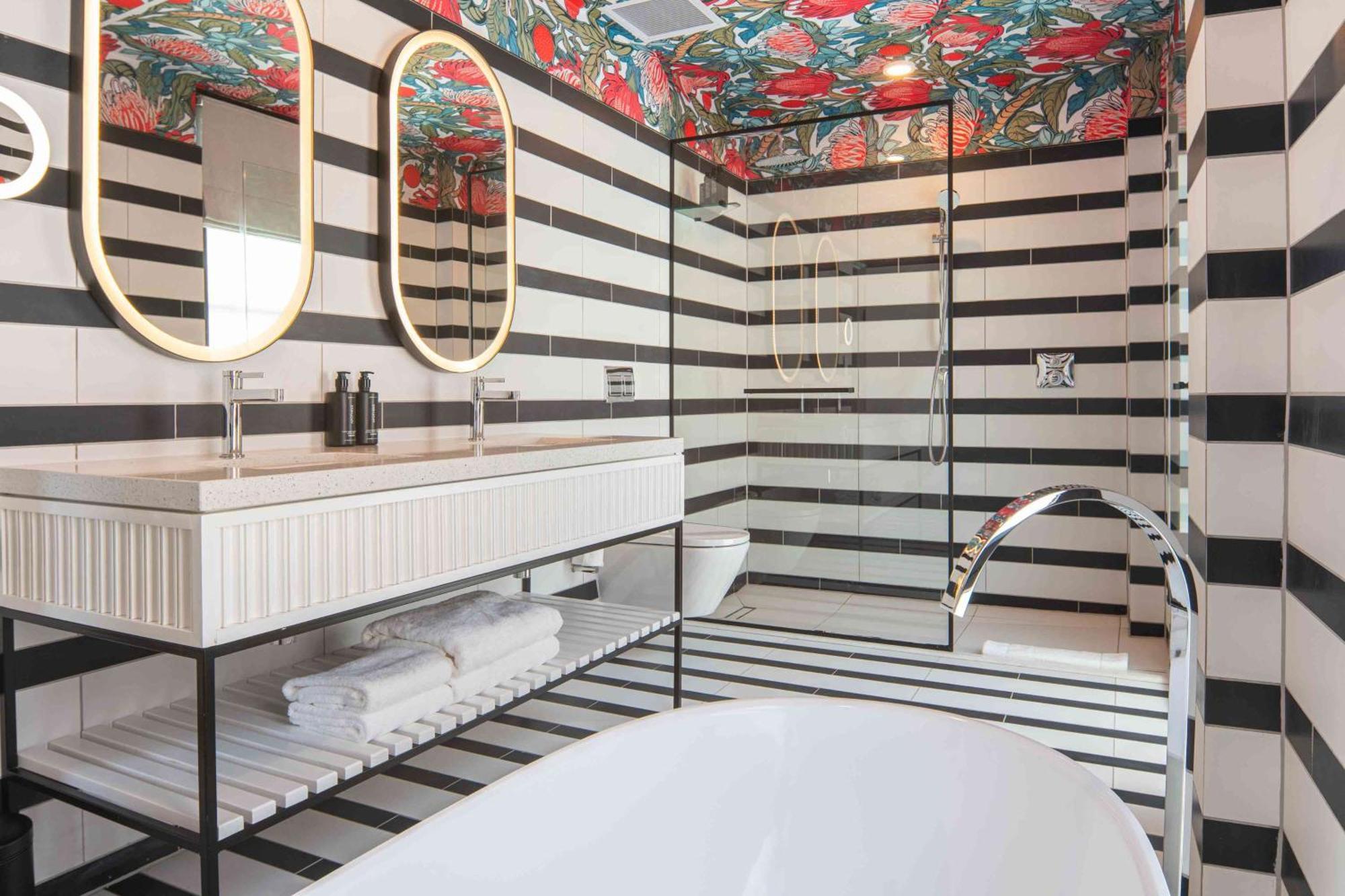 Canopy By Hilton Cape Town Longkloof Экстерьер фото